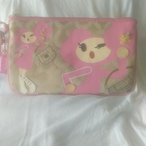 Rare Coach Pinky wristlet